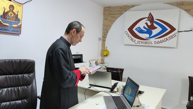 Centrele pentru tratarea dependențelor, afacere 100% privată în România. „Am avut persoane care cheltuiau zilnic 2.000 de euro pentru consum” | Reportaj
