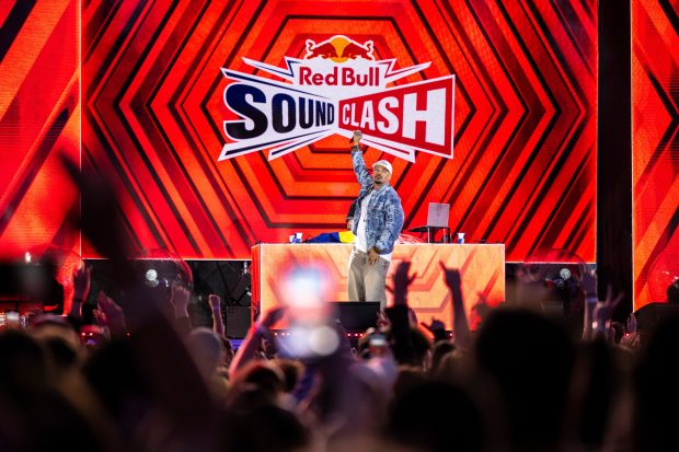 Puya câștigă Red Bull SoundClash 2025 în fața a 10.000 de fani, la Romexpo