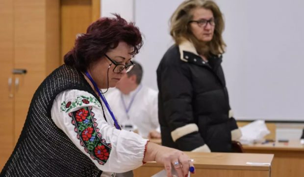 Până când te mai poți înscrie ca observator la turul al doilea al alegerilor prezidențiale 2025