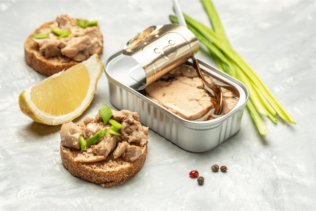 Sănătate din adâncuri: Beneficiile ficatului de cod, ale tonului de captură și ale sardinelor în alimentația zilnică