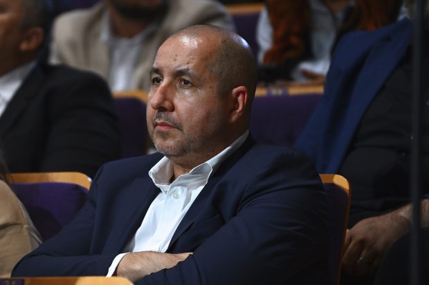 Sile Pușcaș, finanțatorul lui George Simion, partener cu lideri importanți ai PSD. Afaceristul și-a plasat oameni pe listele electorale ale AUR și PNL