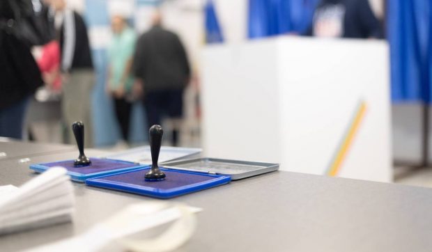 Sondaje alegeri prezidențiale 2025, turul 2: o casă internațională de pariuri a publicat cele mai recente date. Când vor apărea rezultatele exit poll