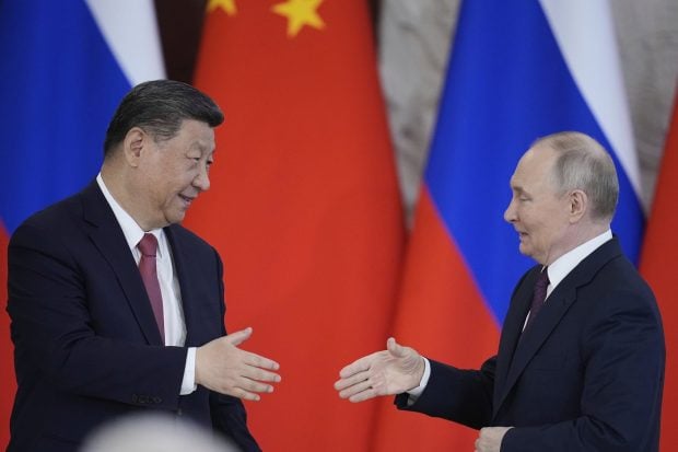 Vladimir Putin i-a sunat pe Xi Jinping și Aleksandr Lukașenko în ziua în care îi expiră termenul-limită primit din partea lui Donald Trump
