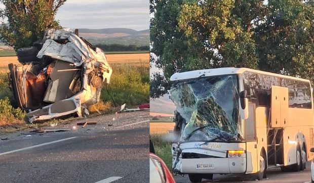 Un autocar cu 60 de ucraineni, implicat într-un accident cu un microbuz pe E85/DN2. Un om a murit, alți 5 au ajuns la spital