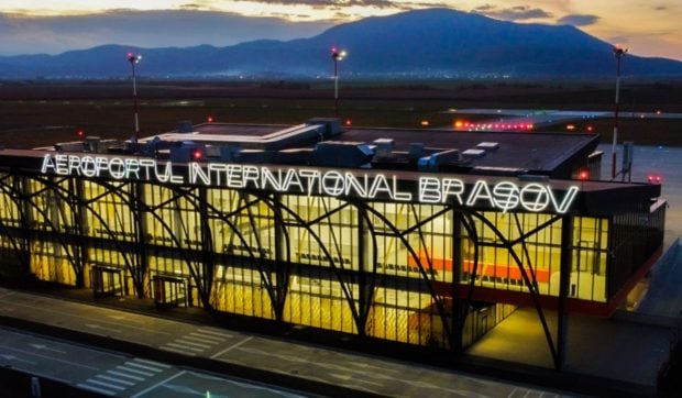 Aeroportul din Brașov- Ghimbav mărește lefurile angajaților în timp ce Guvernul strânge cureaua: „Pompieri care au plecat la Penitenciarul Codlea primesc salarii de două ori mai mari”