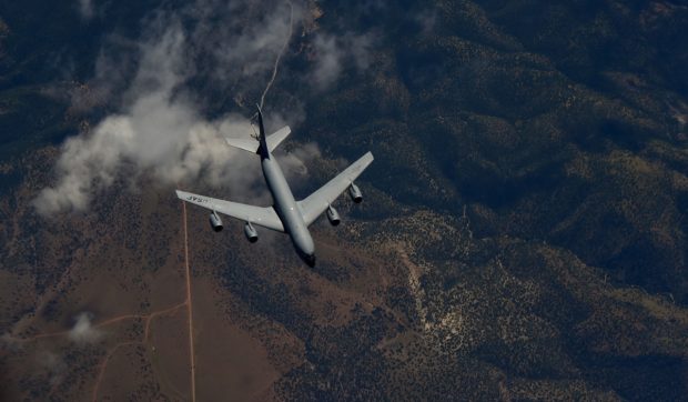 Totul despre avioanele KC-135 Stratotanker, care alimentează în zbor flota SUA și a partenerilor din NATO