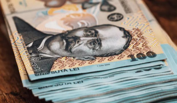 Directorii unor companii de stat au salarii de aproape 40.000 de lei lunar. Care e situația la Salrom