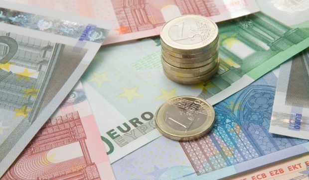 Adoptarea euro împarte Bulgaria, între oportunitate economică și frică de scumpiri. Proteste anunțate