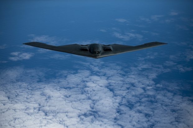 Traseul extrem al bombardierelor americane împotriva Iranului: peste jumătate de planetă pe ruta Missouri – Guam – Diego Garcia