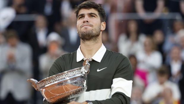 „Ăsta e destin”: Carlos Alcaraz a atins succesul lui Rafael Nadal, după cea mai lungă finală de la Roland Garros | VIDEO