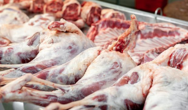 Carne de oaie din România, vândută la preț redus în Tunisia