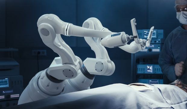 Acces gratuit la chirurgie robotică pentru copii și tineri de până la 30 de ani, în spitalele Medicover din Oradea și Cluj