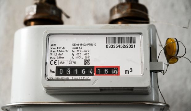 Românii ar putea primi 71 de lei de la stat pentru facturile la energie care vor exploda după 1 iulie. Cine a făcut propunerea