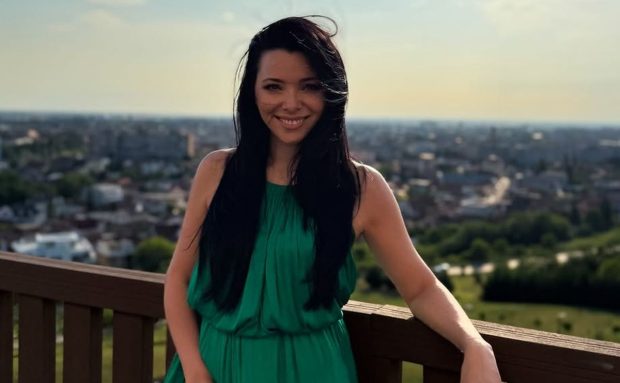 Destinația Ideală unde s-ar Reloca Vedeta. Descoperiți Cum este În Viața de Zi cu Zi | EXCLUSIV