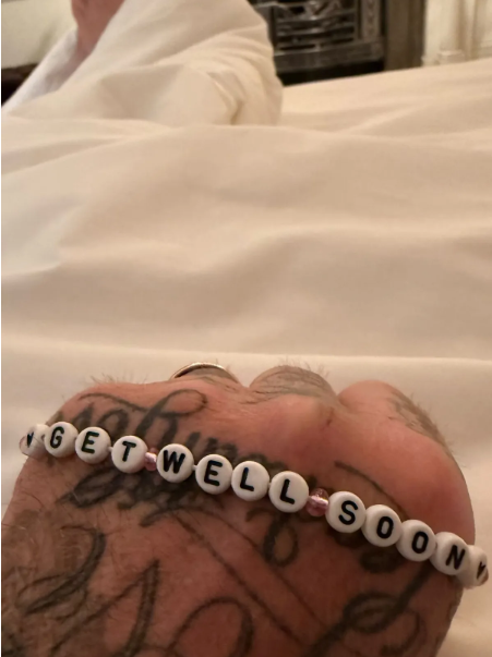 David Beckham, în spital cu brațul în atelă, Victoria postează mesaj emoționant de susținere