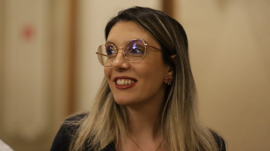 diana buzoianu