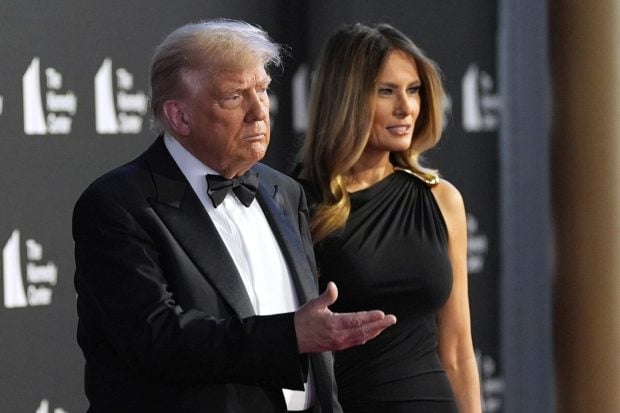 Apariția Melaniei Trump care i-a lăsat pe toți cu gura căscată. În timp ce Donald Trump a fost huiduit, Prima Doamnă a strălucit