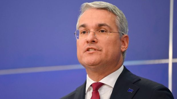 Cine este Dragoș Pîslaru, economistul propus de PNL pentru Ministerul Fondurilor Europene: de la Guvernul Cioloș, la Bruxelles și înapoi în Executiv