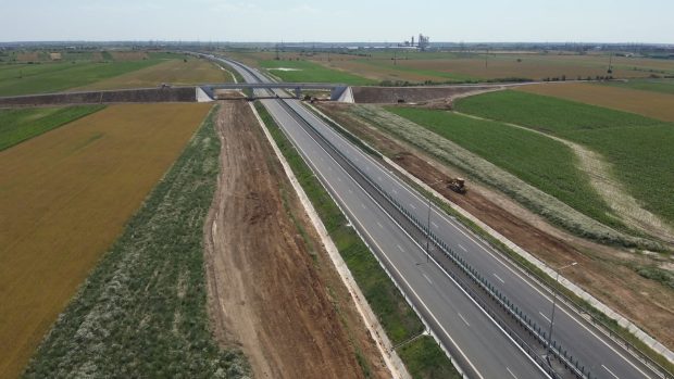 Se va putea circula pe drum expres între Craiova şi Bucureşti: „Lucrările au ajuns la un stadiu fizic de peste 90%”