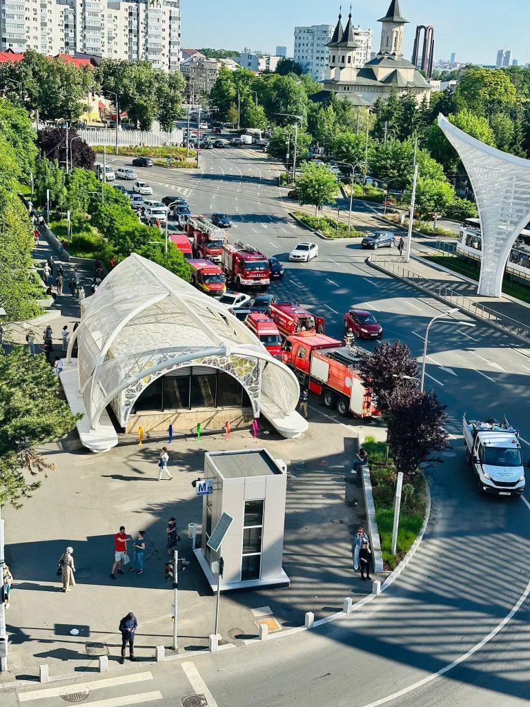 Tentativă de suicid la metrou: Panică și intervenții în urma incidentului de la Eroii Revoluției! 1 eroii revolutiei tentativa suicid