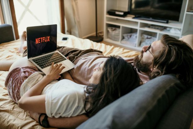 Ce filme și seriale surpriză lansează Netflix în iulie 2025 - Noutăți captivante pentru orice gust!