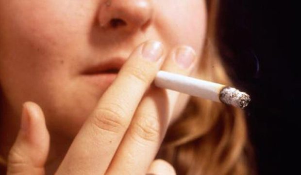 Alerta medicilor despre cancerul pulmonar și colorectal frecvent întâlnit în România