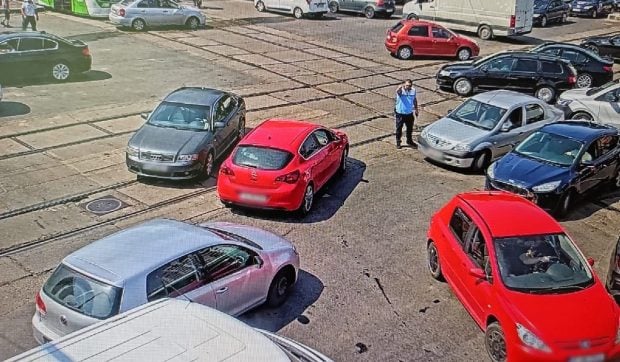 „Să ajungă la cât mai mulți șoferi”. O mare intersecție din București a rămas fără semafoare