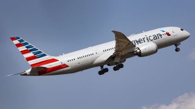 Un avion care a decolat din SUA spre Italia a fost deviat în ultimul moment spre un alt aeroport pentru că era prea mare