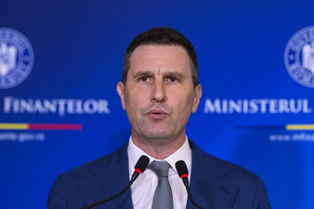 Pensionarii de lux ar putea plăti contribuţii pentru sănătate. „Poate să fie pe lista de măsuri posibile”, a declarat Tanczos Barna