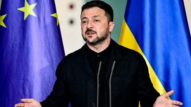 Zelenski este acuzat că subminează lupta anticorupție din Ucraina pentru a-și proteja apropiații. Proteste în țară