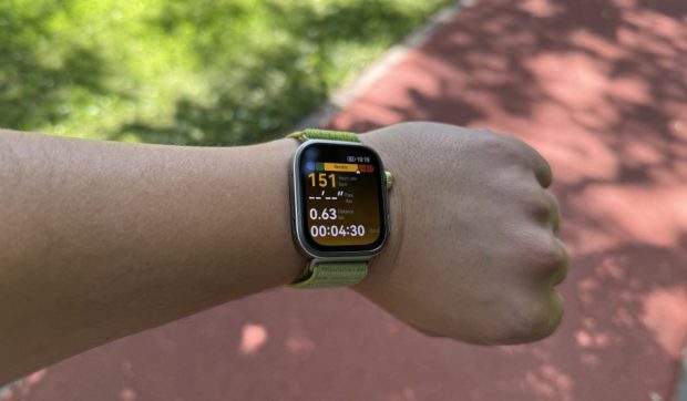 Review Huawei Watch Fit 4 Pro: smartwatch pentru antrenamente diverse, care urmărește starea generală de sănătate, dar și somnul