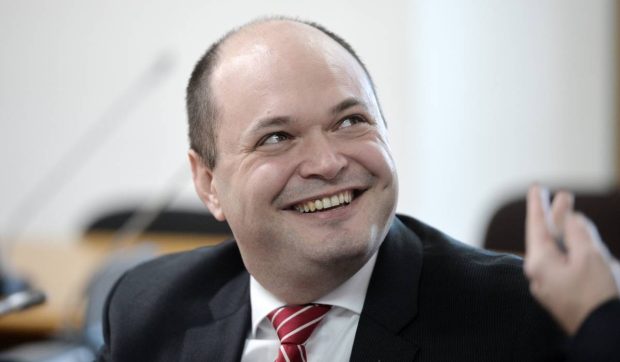 Un nume surpriză a fost vehiculat pentru funcția de premier: Cine este Ionuț Dumitru, luat în calcul de Nicușor Dan