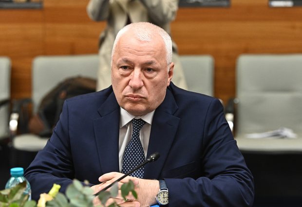 Comisia de Etică a Academiei SRI s-a autosesizat în privința autoplagiatului lui Iulian Fota, dar îl acoperă în privința concursului prin care a obținut titlul de conferențiar universitar 