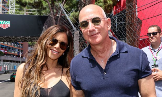 Imagine Stire Cât îl costă „nunta secolului” pe Jeff Bezos. Petrecerea are loc la Veneția și ține trei zile | 2review.ro