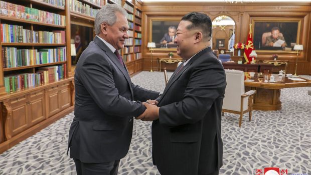 Kim Jong Un este convins că misiunea Rusiei în Ucraina este una „sacră” și promite că o va sprijini necondiționat