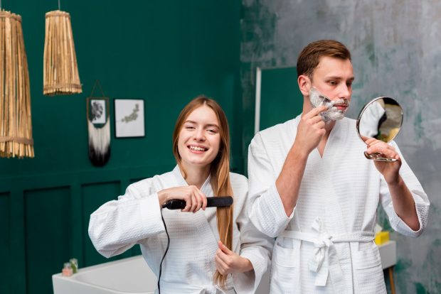 Aparatele esențiale pentru îngrijirea personală a bărbaților și femeilor în 2025