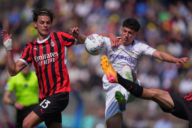 Matteo Duțu, fundașul lui AC Milan și al naționalei de tineret: „Idolul meu e Nesta. Am și numărul 13”. E student la Economie: „În ultimul moment, am renunțat la filozofie”