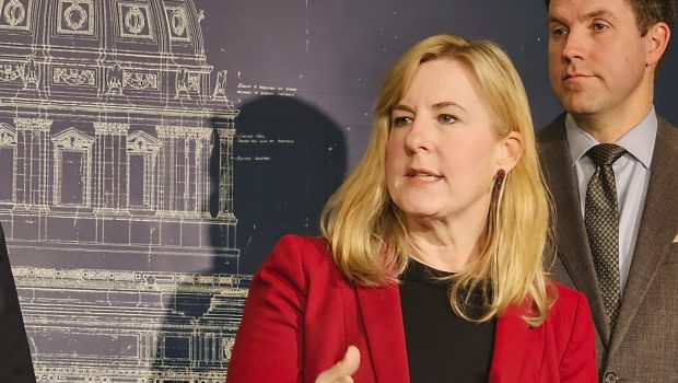 Un politician democrat american a fost ucis, iar altul a fost rănit în urma unui atac armat. „Un asasinat politic” / Criminalul a reușit să scape