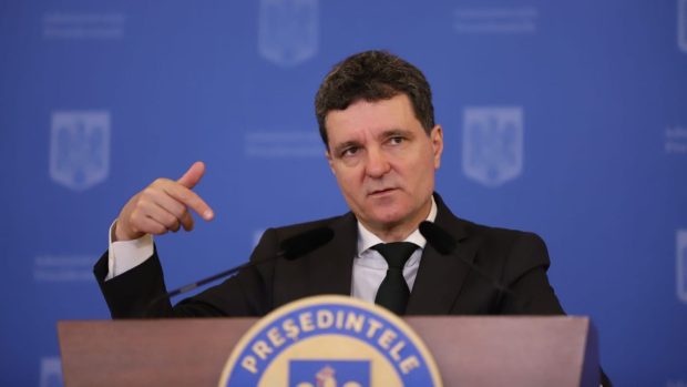 Nicușor Dan a chemat partidele la consultări pentru formarea noului guvern. Surse: Coaliția s-a înțeles pe varianta Ilie Bolojan premier