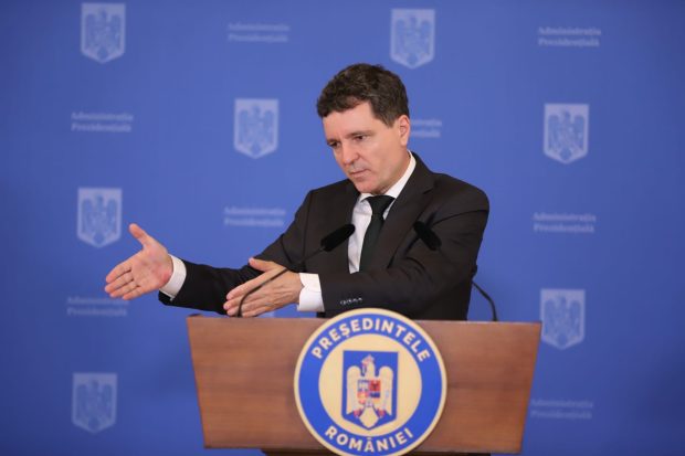 Jocul lui Nicușor Dan în Europa: noul președinte semnalizează spre Populari. De ce ar evita tocmai familia politică a lui Emmanuel Macron | Analiză