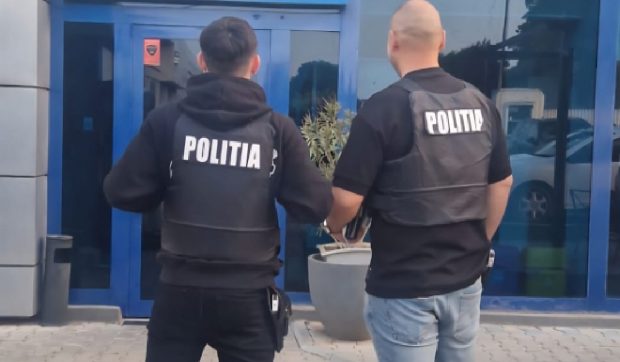 O primărie din Hunedoara a plătit nimicul cu 90.000 de lei. Detalii din operațiunea „Jupiter”