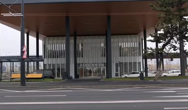 Cât costă o zi de parcare la Aeroportul din Cluj: „Din iulie, tarife mai ieftine”