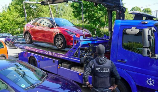 Un român, două ucrainene și un georgian au mobilizat 200 de polițiști germani înarmați până-n dinți, care i-au arestat după o operațiune ca la carte