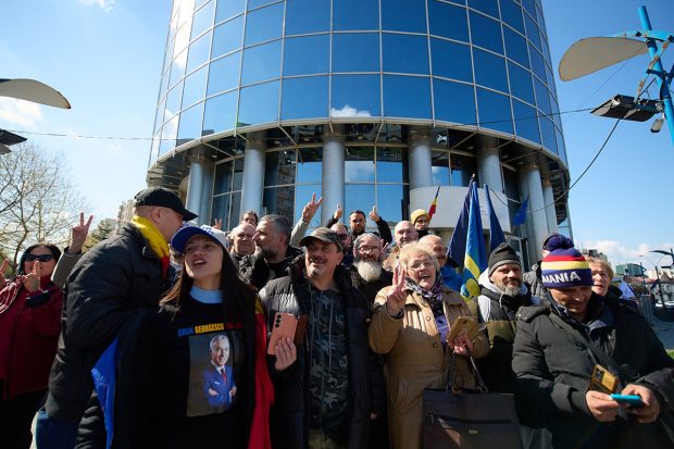 Înfrângerea, moartea, îngroparea și pomana gândirii