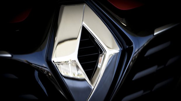 Acțiunile Renault, în picaj cu 18% după ce proprietarul Dacia a avertizat cu privire la rezultatele financiare. Vânzări slabe în iunie pentru producătorul auto