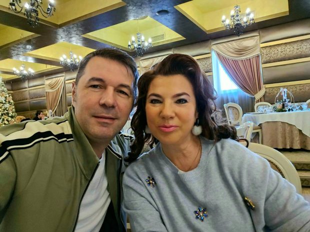Imagine Stire Unde pleacă Mihaela Borcea în luna de miere. Și-a cumpărat rochiile de mireasă din Turcia: „Le-am făcut la două case de modă” | 2review.ro