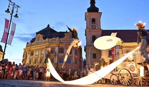 FITS 2025 începe la Sibiu cu spectacole grandioase, acrobații și un simplu „mulțumesc”