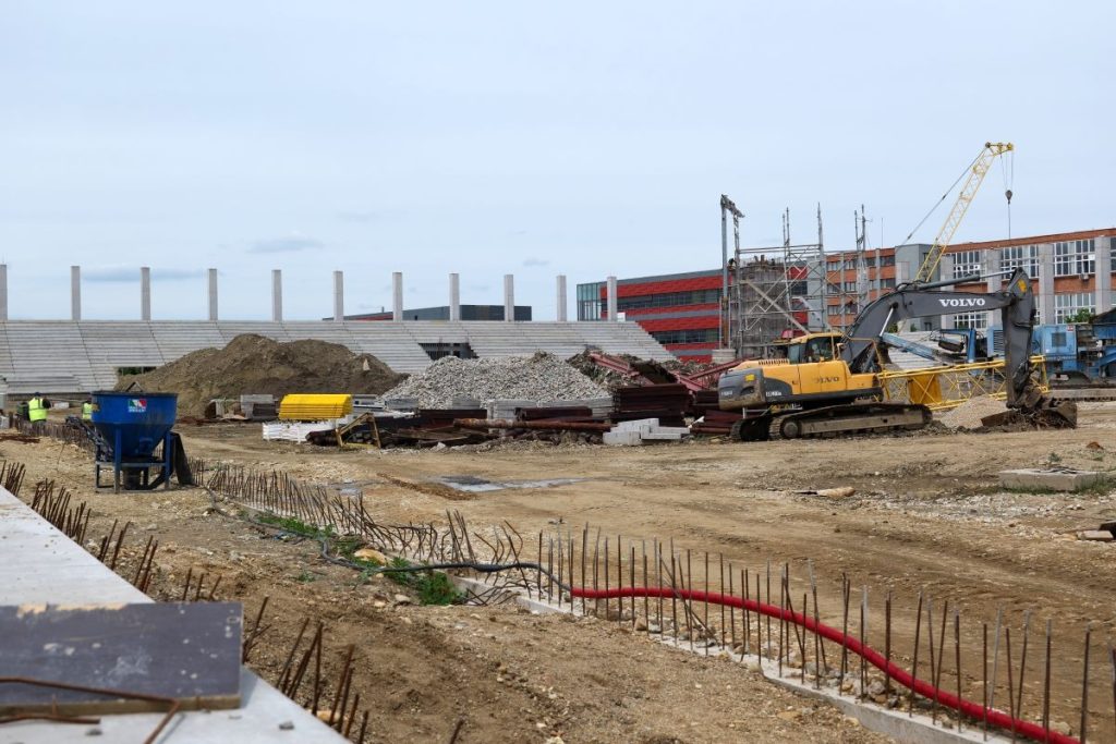 Stadionul "Eroii Timișoarei" prinde viață! Proiectul avansează rapid, finalizare în 2026! 4 stadionul eroii timisoarei 4