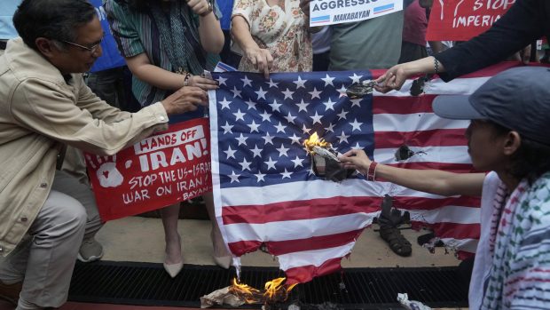 Primul mesaj al Chinei după atacurile din Iran: Beijingul acuză SUA că au încălcat Carta Națiunilor Unite