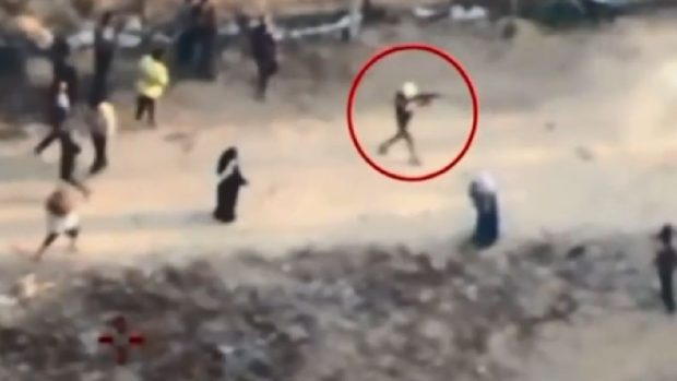 Teroriști Hamas împușcă civili care veniseră să ia ajutoare umanitare, filmare difuzată de Ambasada Israelului în România